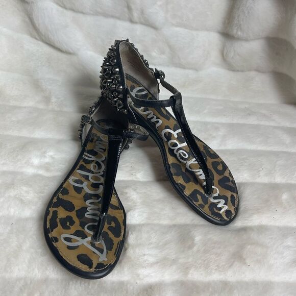 Sam Edelman Black patent &soft leather thong sandals spikes& Jewels accent SZ7.5 - Picture 3 of 11